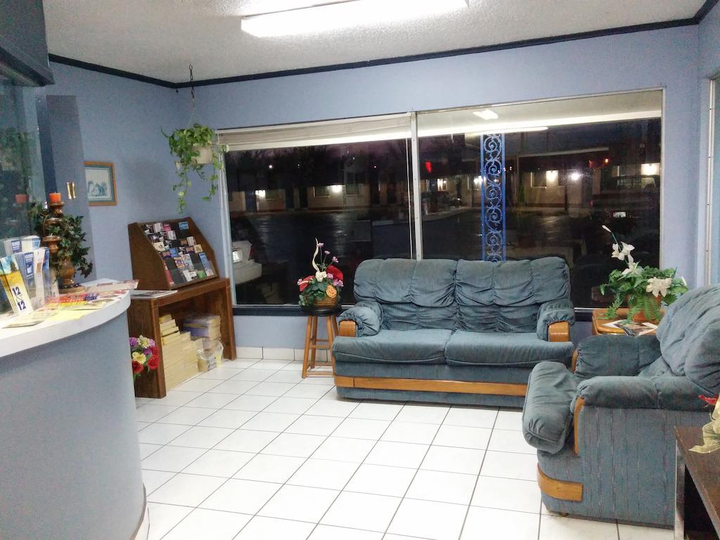 Crystal Motel Oakhurst Buitenkant foto